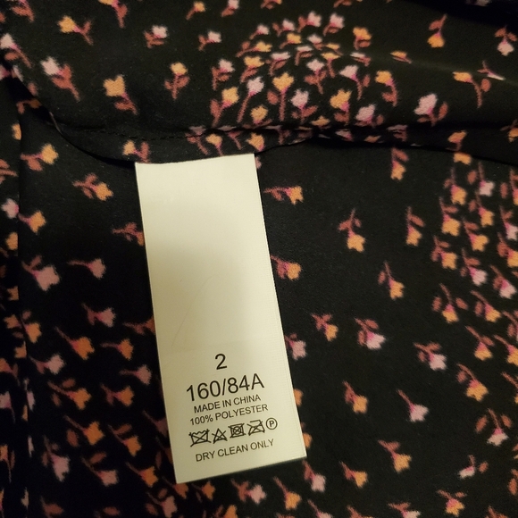 NWOT Kate Spade Meadow Smocked Back Shirtdress. Black. Orange, pink floral. 2. - Picture 10 of 16